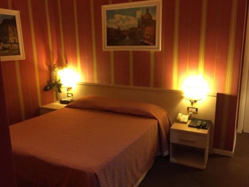 B&B Prestige Roma Ngoại thất bức ảnh